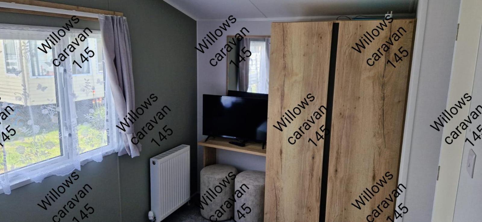 Willows Caravan 145 Llanddwywe Zewnętrze zdjęcie
